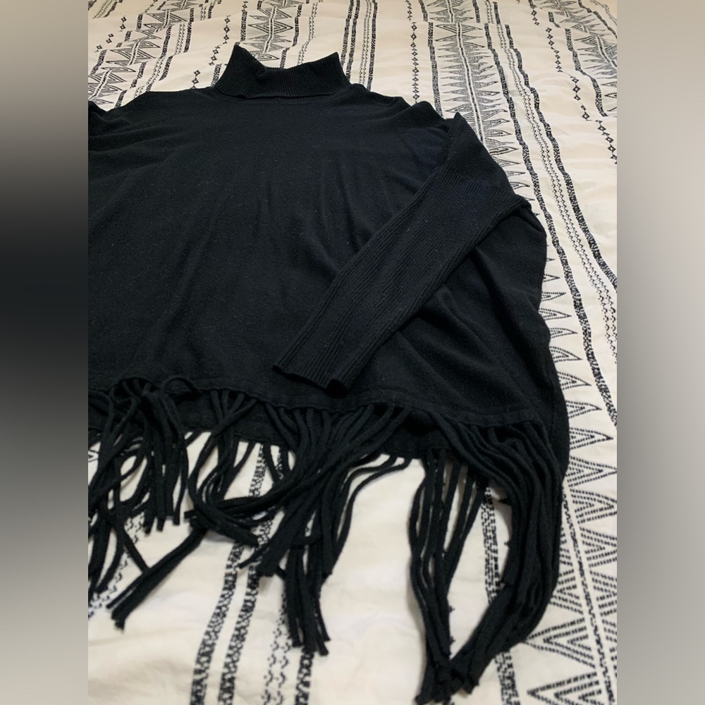 Cyrus | Black Turtleneck Fringe Sweater Size Medium - Picture 3 of 8